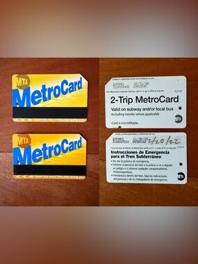 MT MetroCard Set with Yellow and Blue Design